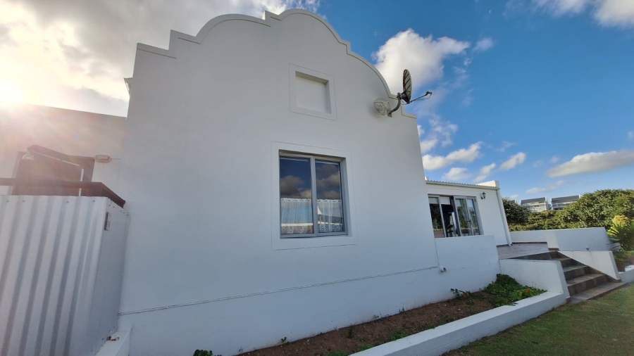 3 Bedroom Property for Sale in Stilbaai Wes Western Cape